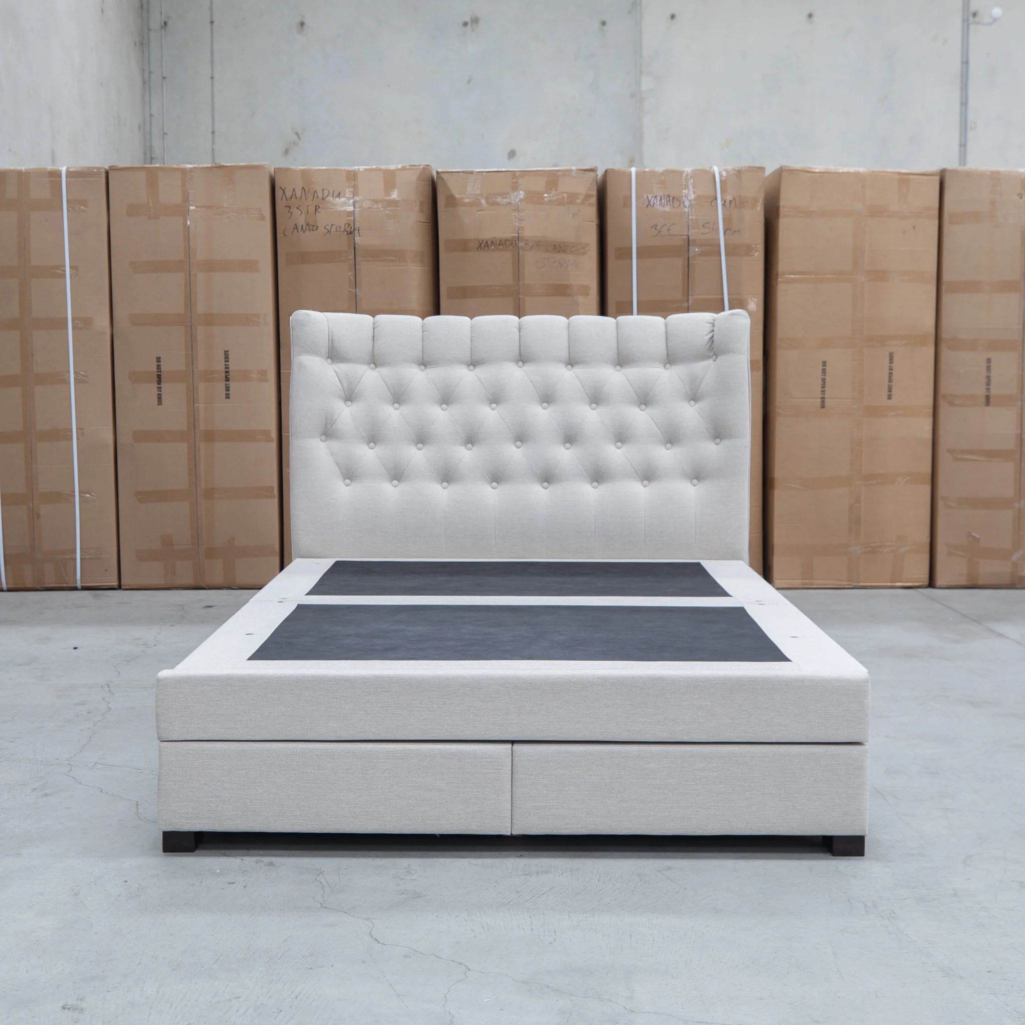 Blake King Upholstered Gas Lift Storage Bed - Oat White - Image 29
