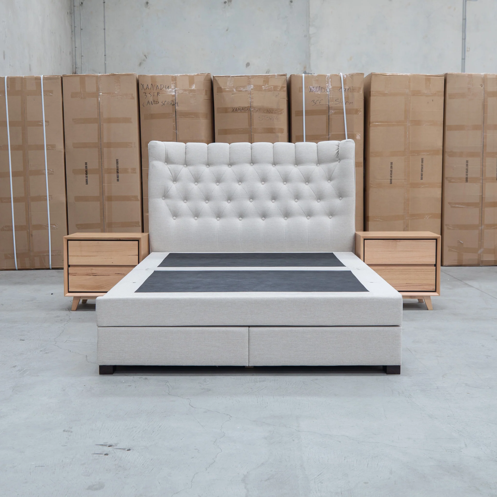 Blake King Upholstered Gas Lift Storage Bed - Oat White - Image 3