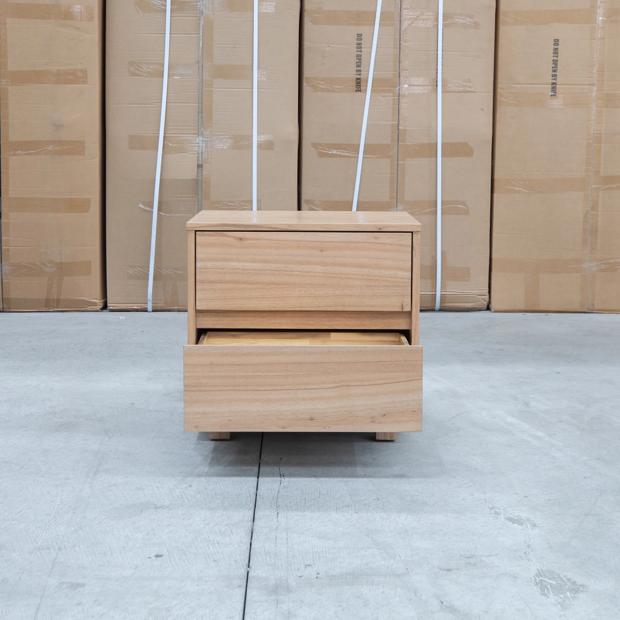 Mandalay Mountain Ash 2 Drawer Bedside - Image 3