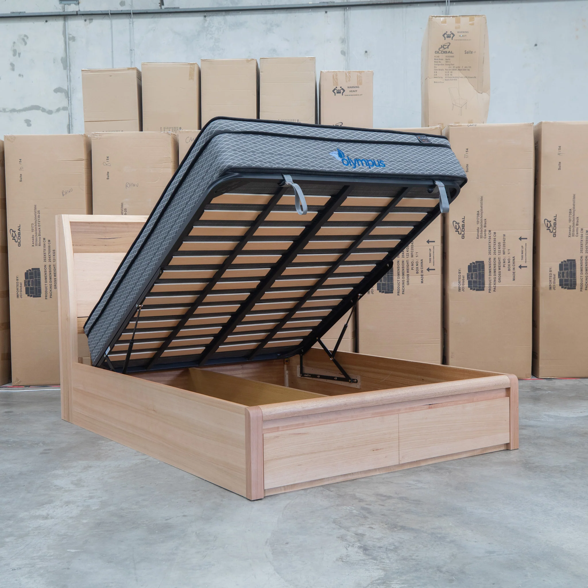 Melba Messmate King Gaslift Bed with Reading Lights - Image 3