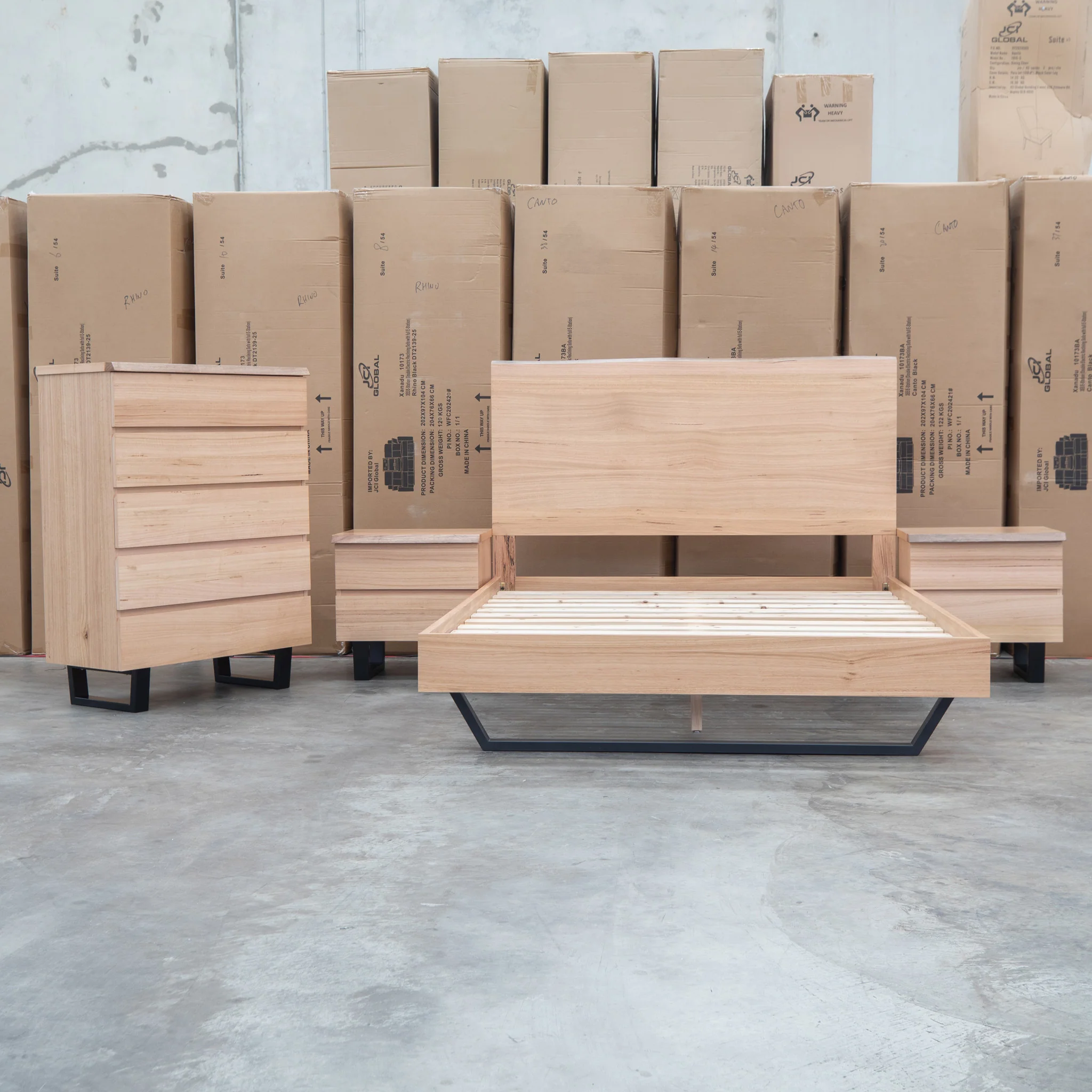 Monaco Live Edge Messmate Timber King Floating Bedframe - Image 9