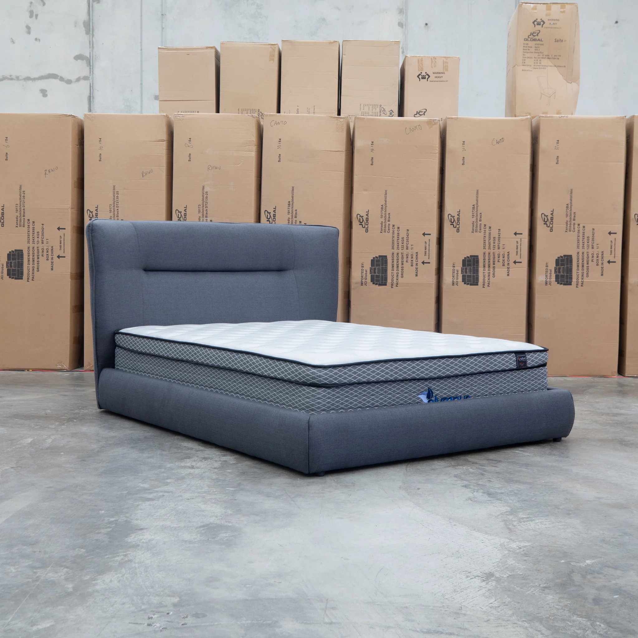 Quinn Queen Upholstered Bed - Charcoal - Image 8