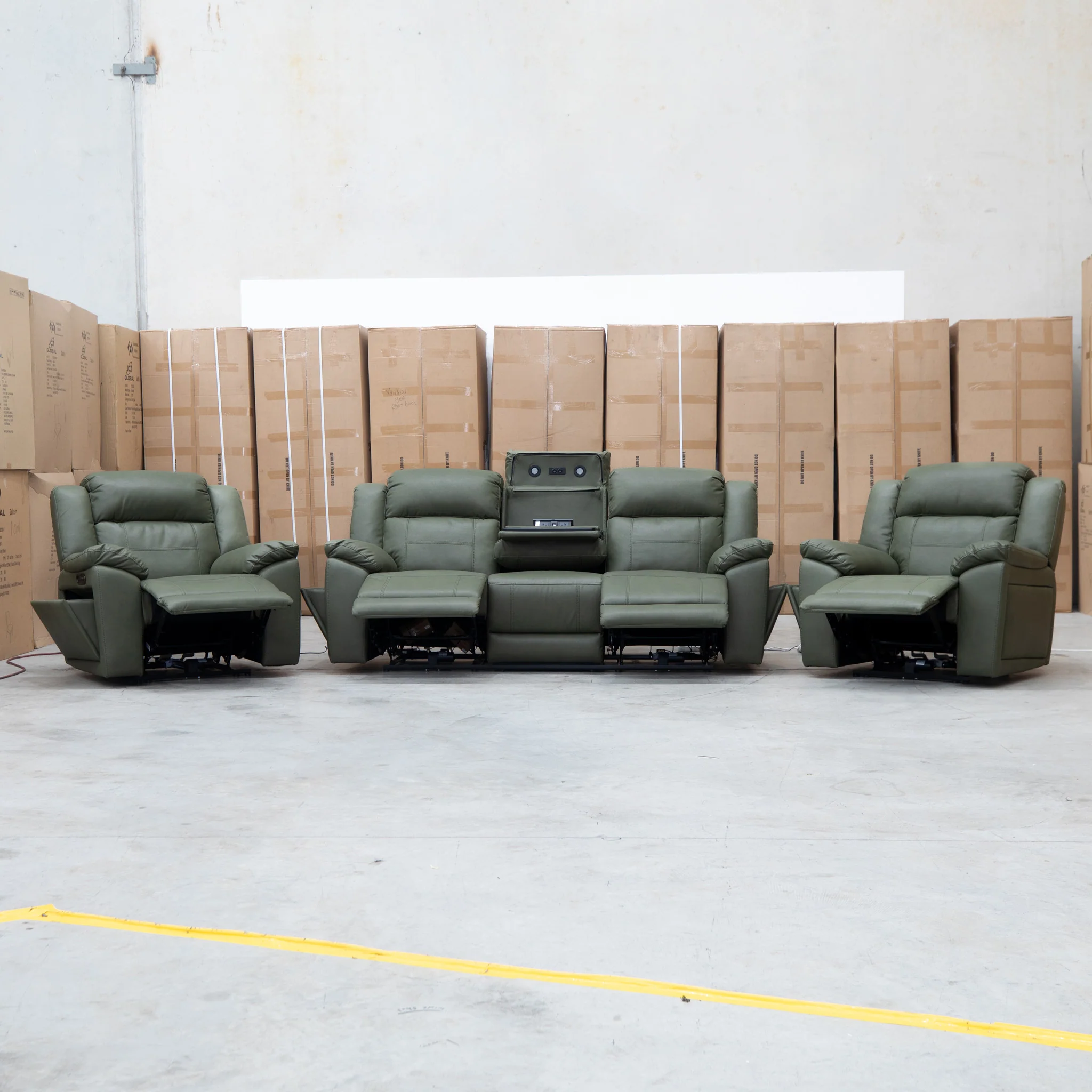 Venus Triple-Motor Electric Recliner - Moss - Image 3